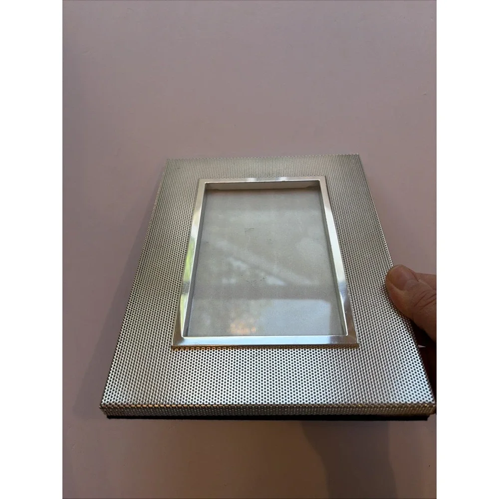 Silver Tone Metal‎ Perforated Mesh Picture Frame 4x6 Photo 7x9 Wall Desk